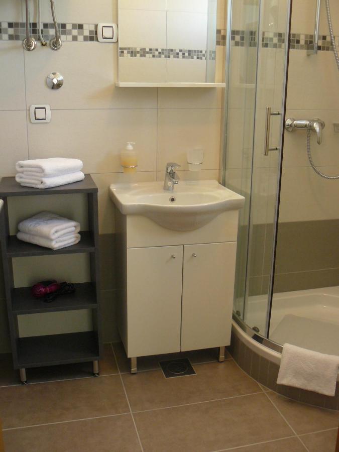 Our Nest Accommodation Privlaka  Luaran gambar